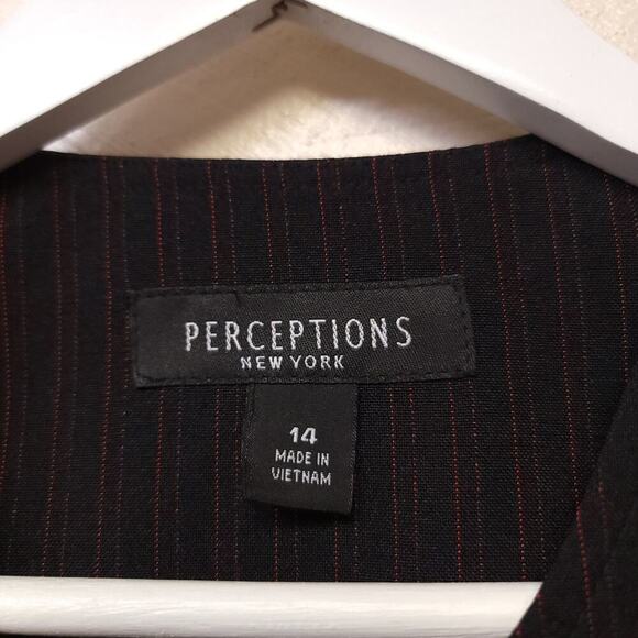 Perceptions Zip Blazer Womens Size 14 Black Red Suit Top Jacket Pin Stripe Suit - Picture 3 of 12